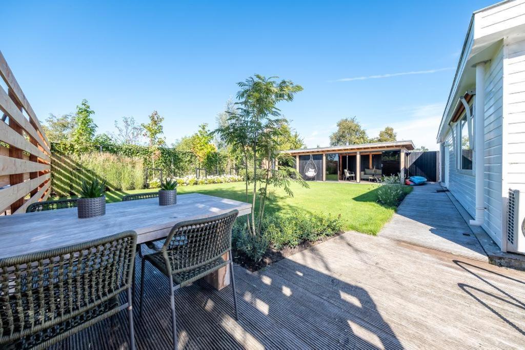 New- Private Cosy Houseboat, On A Lake Near Amsterdam Vinkeveen Exterior photo