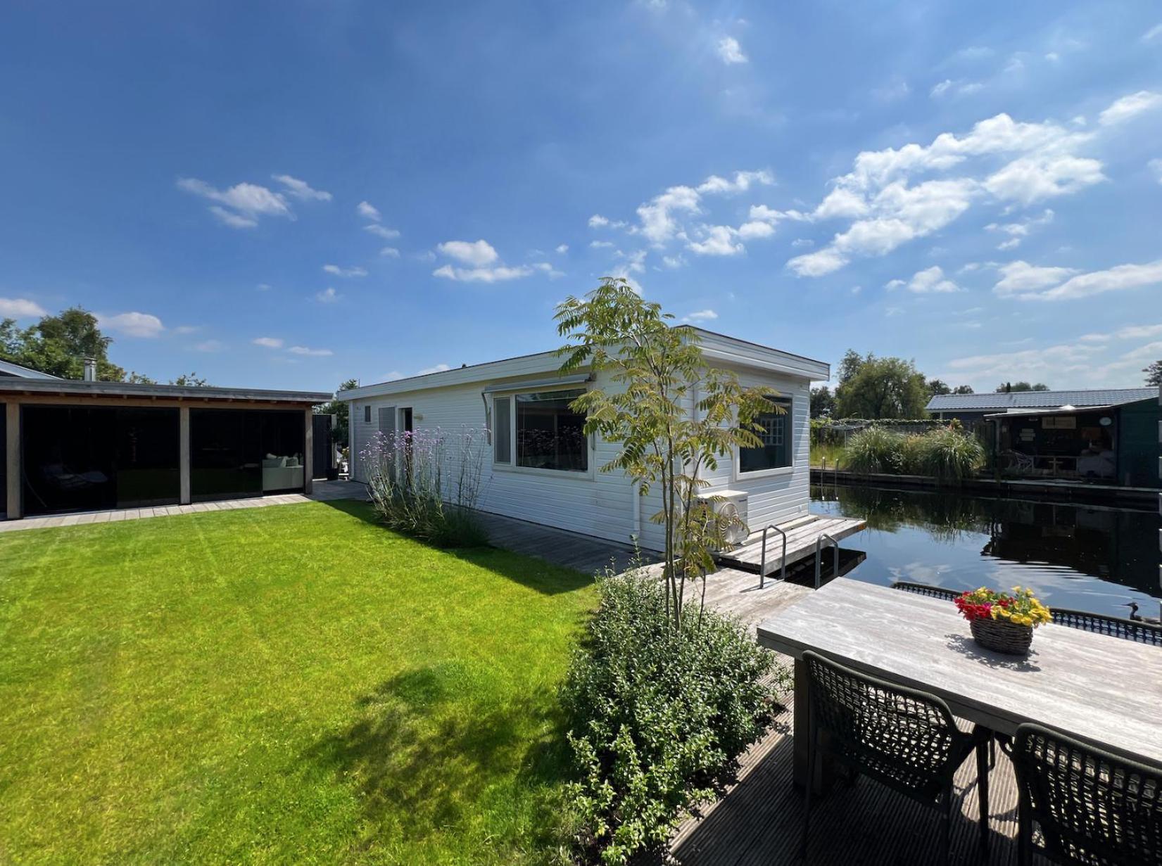 New- Private Cosy Houseboat, On A Lake Near Amsterdam Vinkeveen Exterior photo